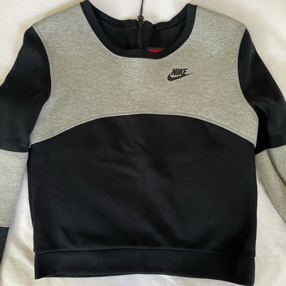 Nike Fleece Sweater